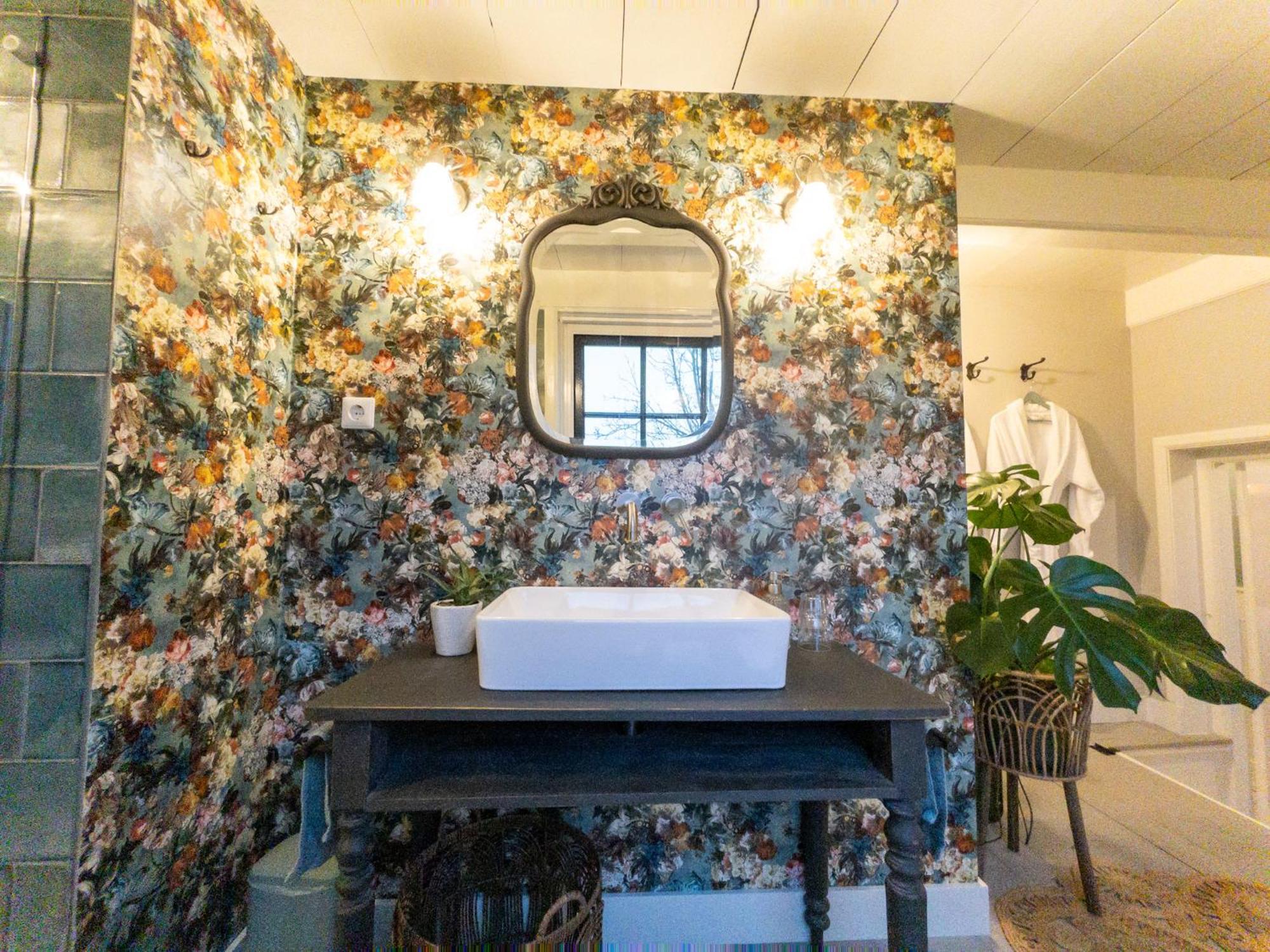 Bed & Breakfast HEerlijk! De Kwakel Exterior photo